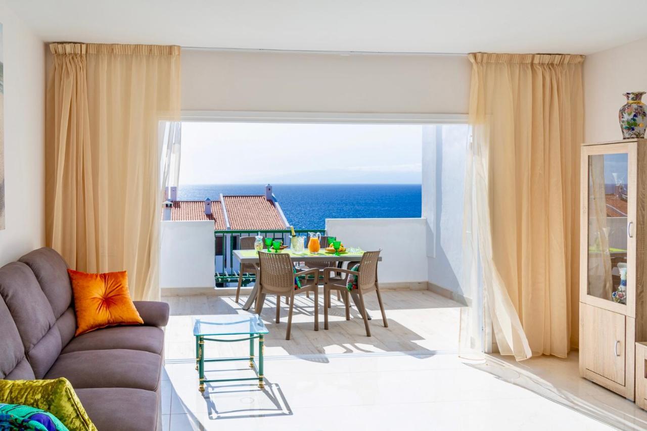 Esmeralda. Lovely And New Apartment Right By The Ocean! Callao Salvaje Esterno foto